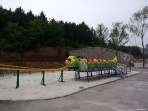 游樂設備廠家就簡述一下，面對天氣和季節(jié)變化該如何進行經(jīng)營