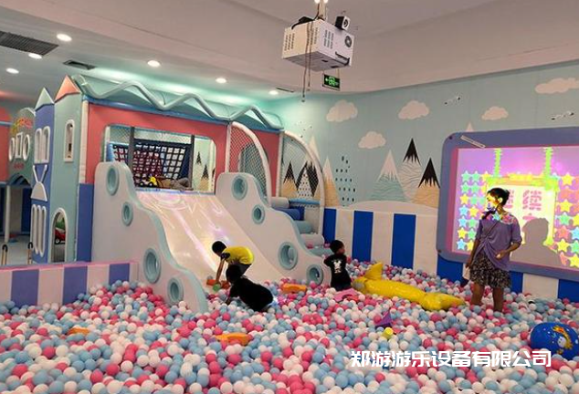 適合小型廣場用的游樂設備有哪些？
